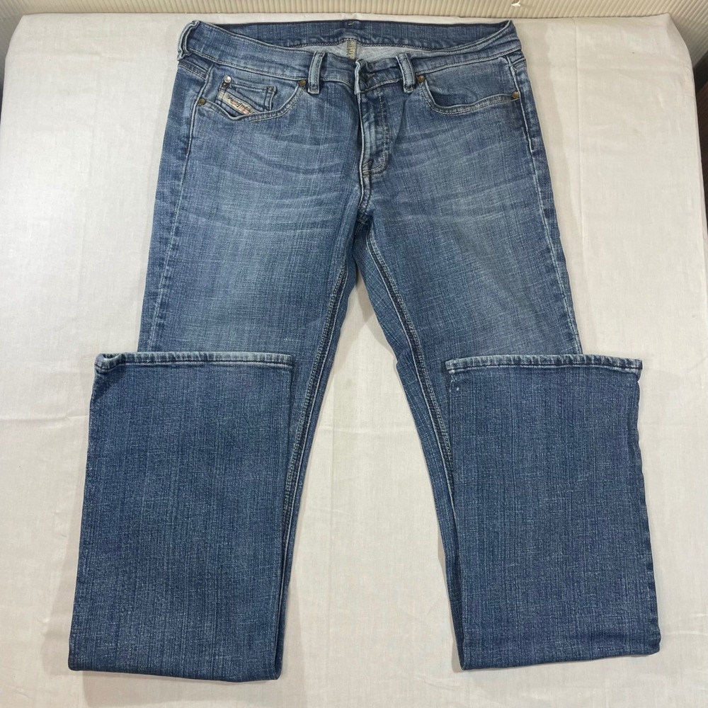 Diesel Riden Mens 32 Medium Wash Straight Leg Jeans Made in Italy Blue Denim